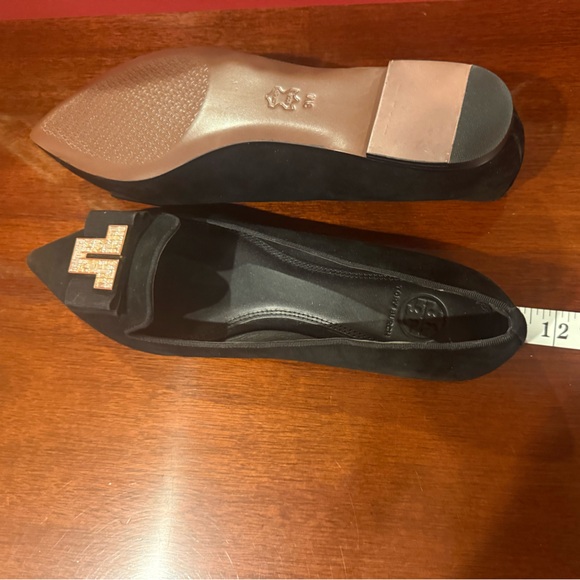 NWOT Tory Burch Black Suede Loafer Flats Bow Jewel T Size 9 MSRP $525 Dustbag - Picture 15 of 16